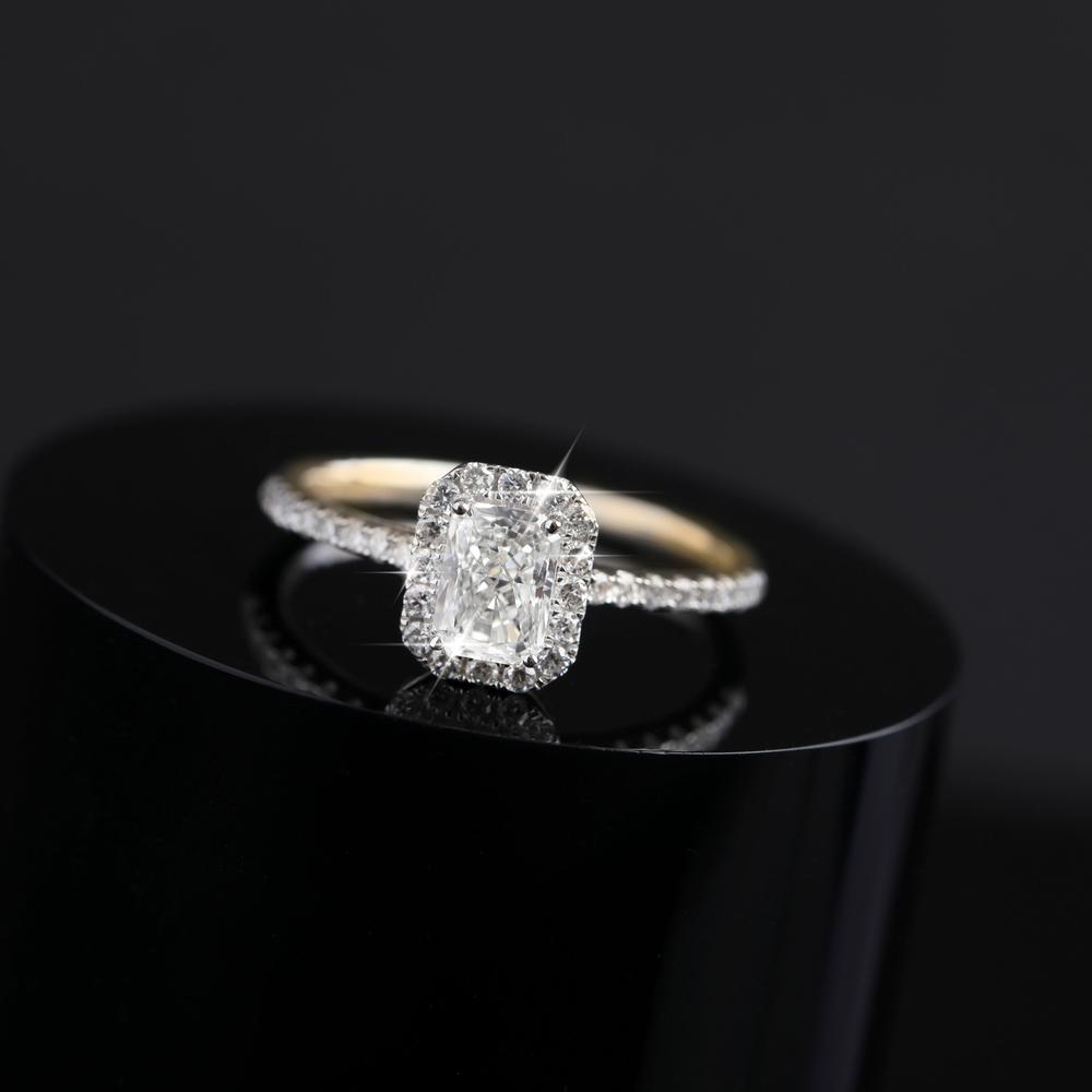 9ct Gold Real Diamond Lab-Grown Radiant Cut Cluster 1.00ct
